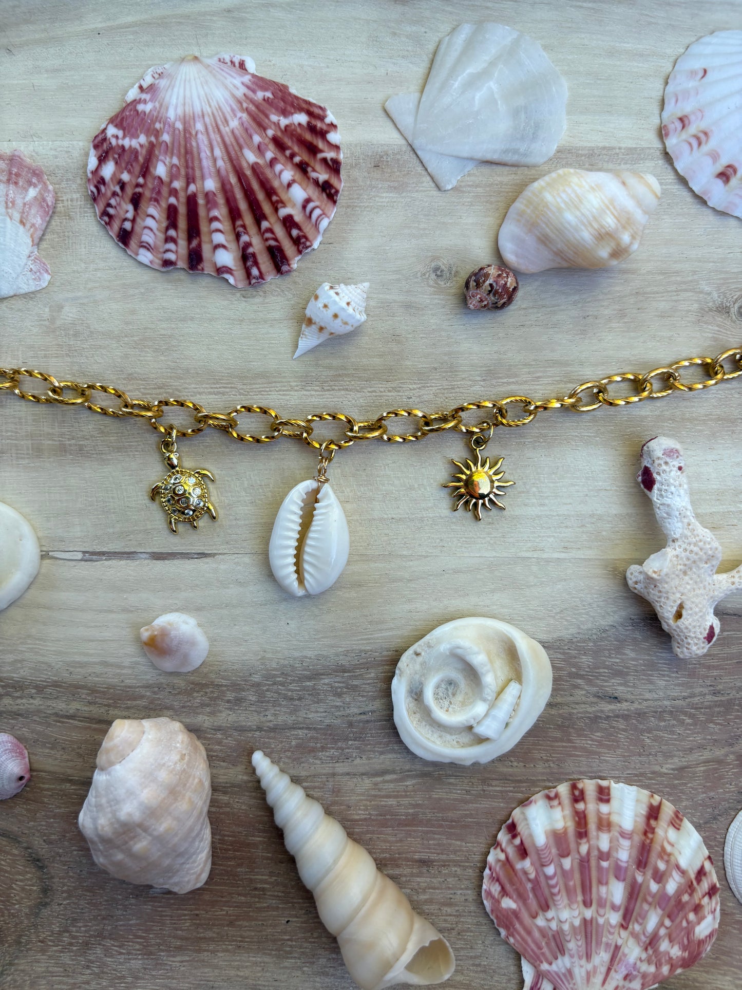 Pia Necklace