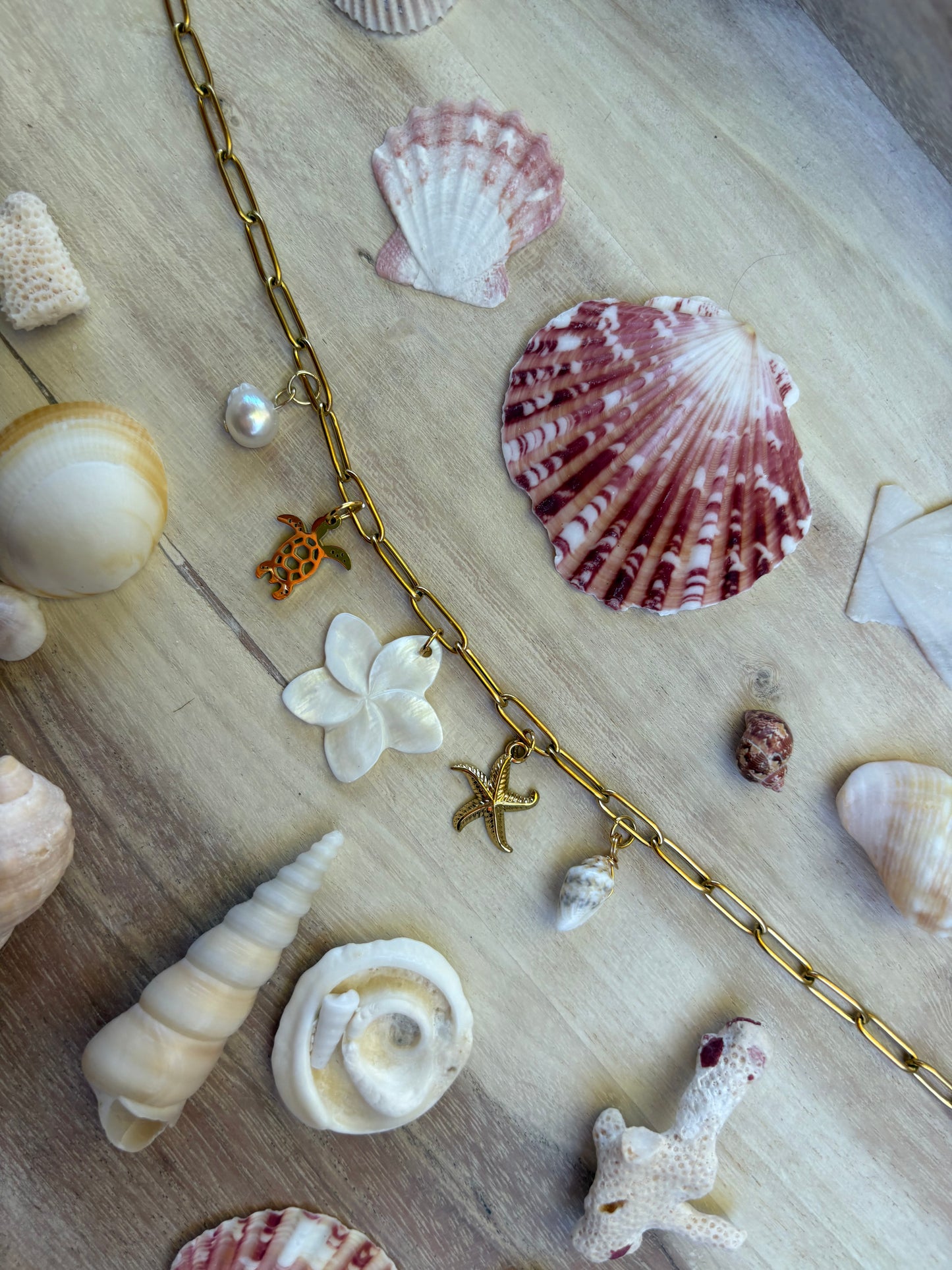 Isla Necklace