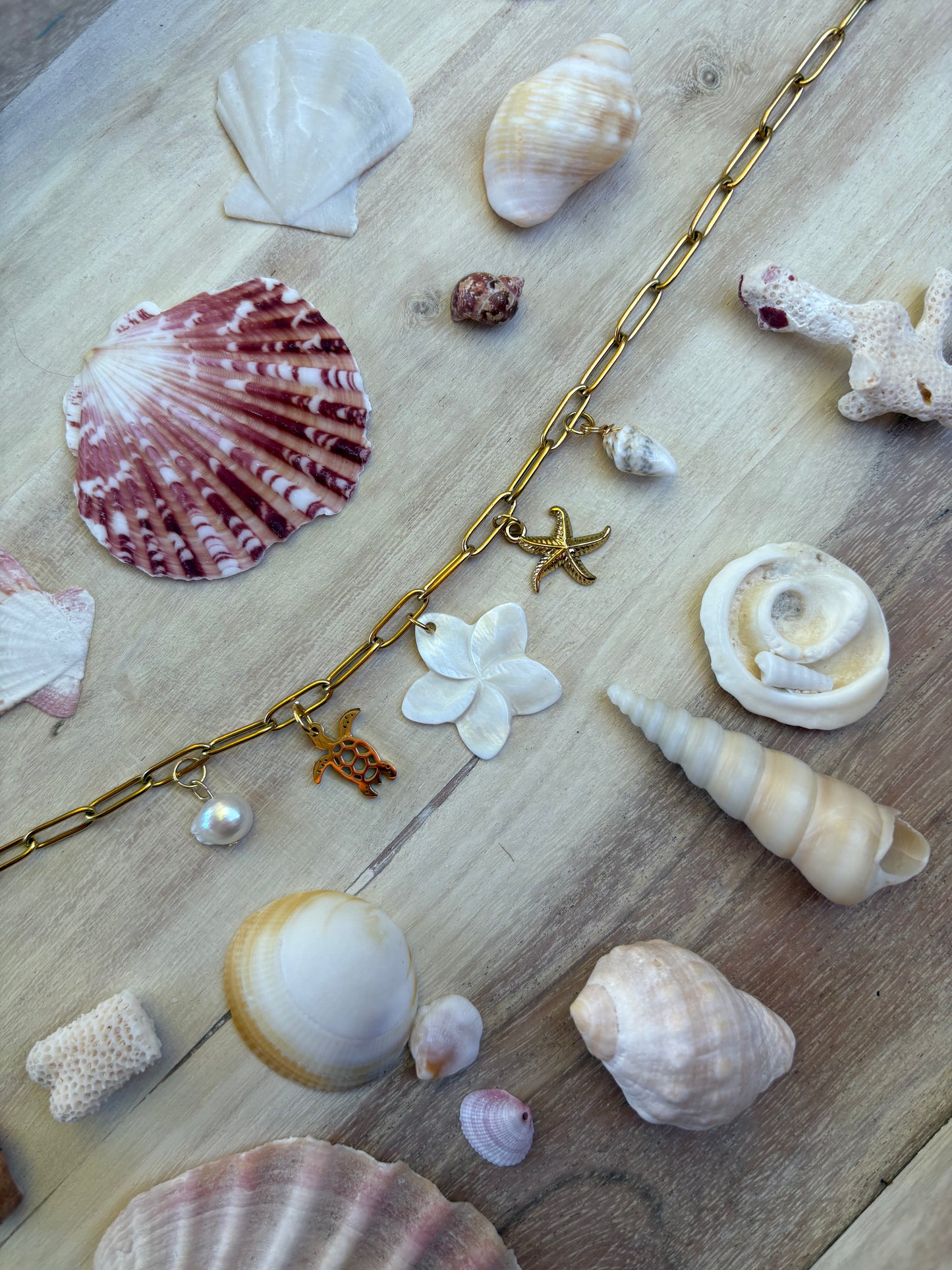 Isla Necklace