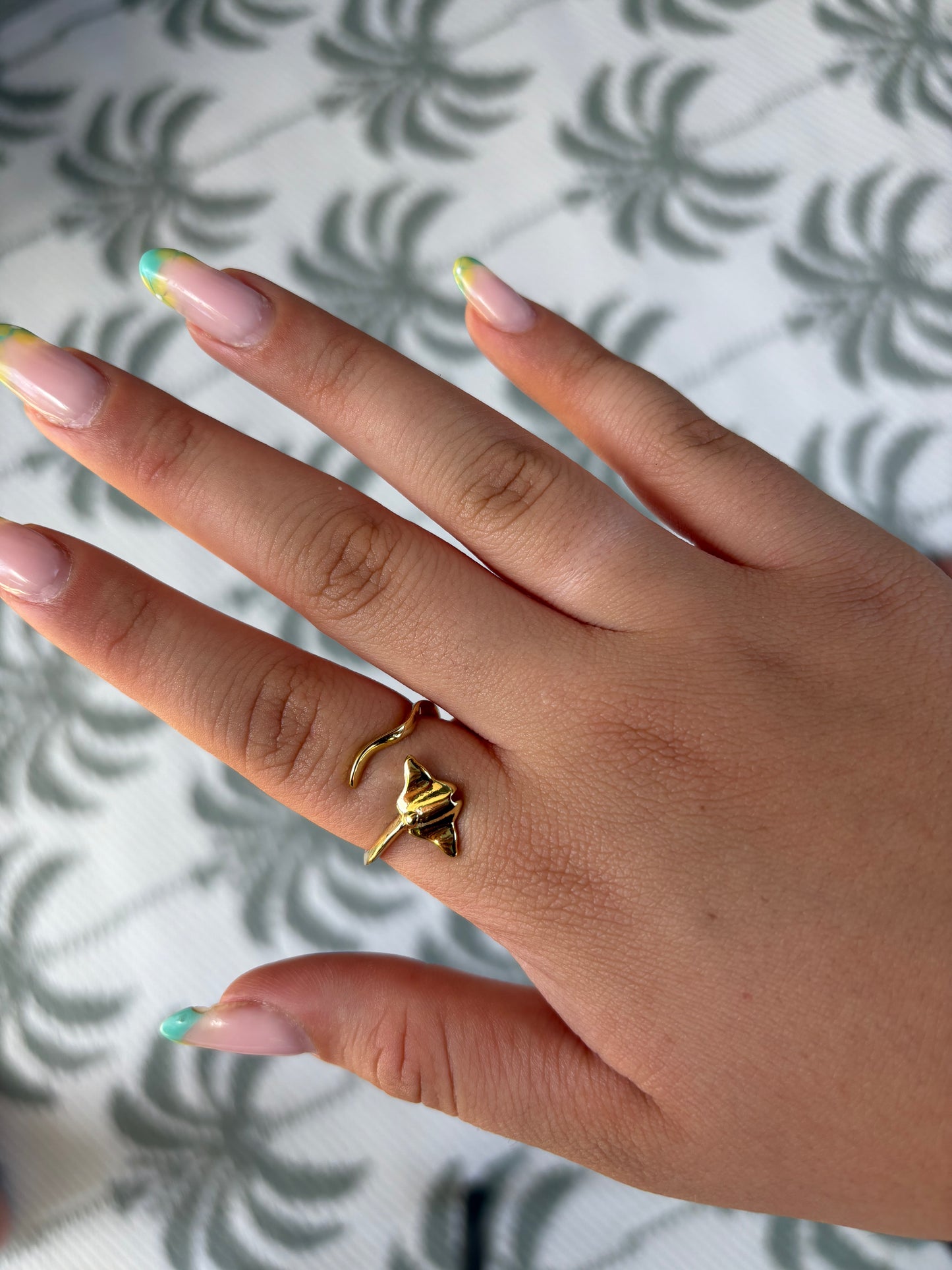 Stingray Ring
